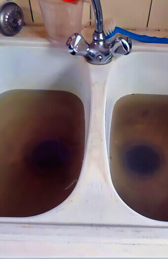https://blockeddrainsthornlie.com.au/uploads/2025/07/blocked-sink-34341.jpg