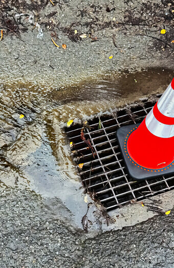 https://blockeddrainsthornlie.com.au/uploads/2025/07/stormwater-drains-60987.jpg